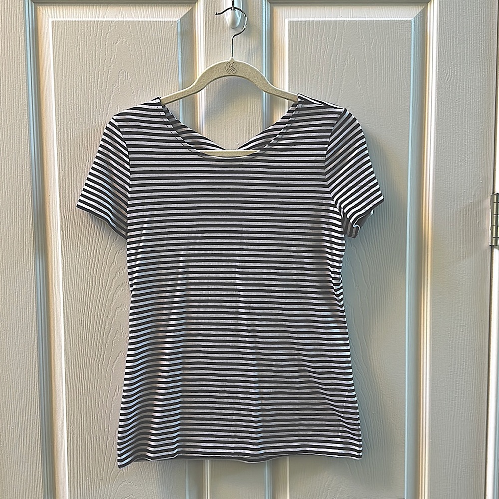 Talbots, XS, striped tee. Open at back with bow detail